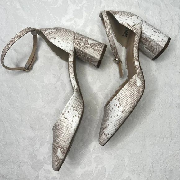 Lexi & Abbie Mindy Ankle Strap Chunky Heel Pointed Toe Pumps Size 8 - Picture 2 of 11